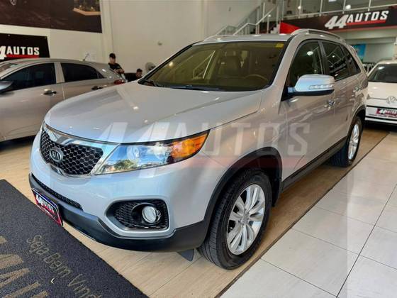 KIA SORENTO 2.4 16V GASOLINA EX AUTOMÁTICO KIA SORENTO 2.4 16V GASOLINA EX AUTOMÁTICO